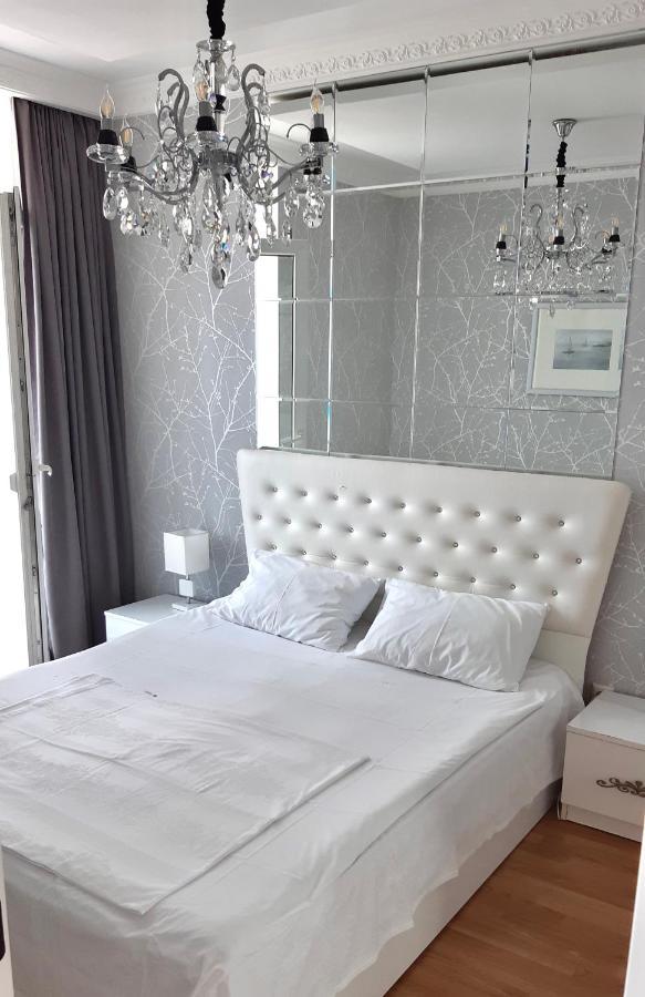 Tina'S Apartments With Panoramic Sea View Батуми Экстерьер фото